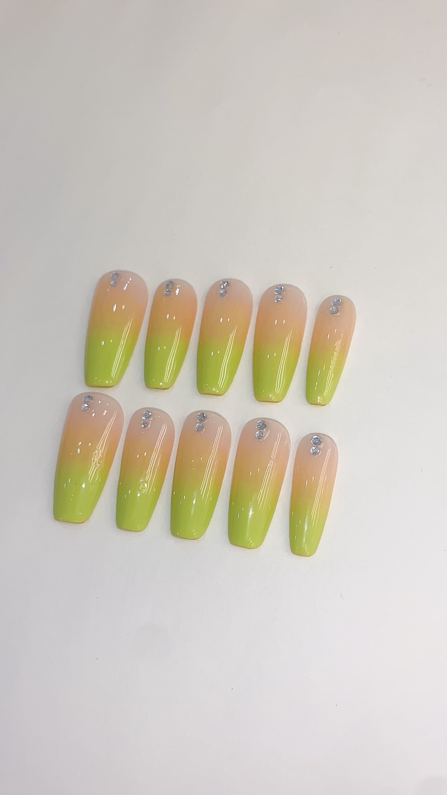ナチュラルグリーン